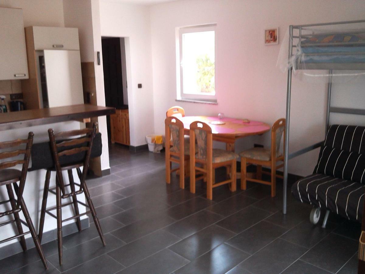 פובליאנה Ferienwohnung-Apartment Bootsliegeplatz Nach Anfrage מראה חיצוני תמונה